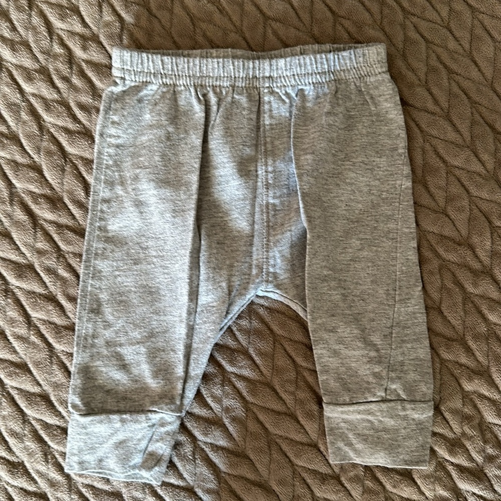 Carter’s pants - Picture 5 of 9